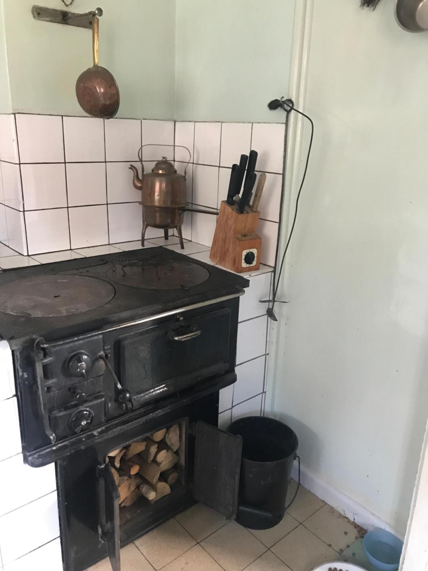 Charmigt Aeldre Hus, Laddbox 22 Kw, 5 Bil-Minuter Till Bad 스트롬스타드 외부 사진